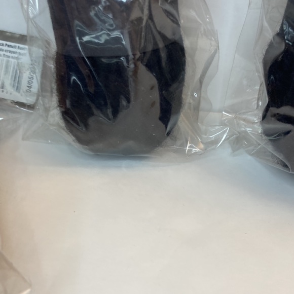 Dimensions Feltworks 100% Wool Pencil Roving Black Felt Needle Felting Crafts - Picture 11 of 13